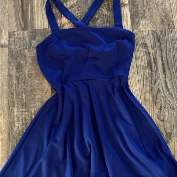 Mini dress - Picture 1 of 2